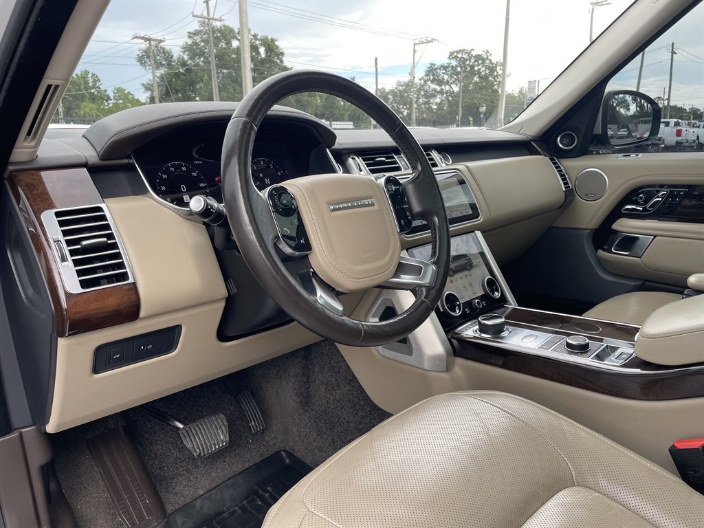 Used 2018 Land Rover Range Rover HSE AWD/4WD image 14