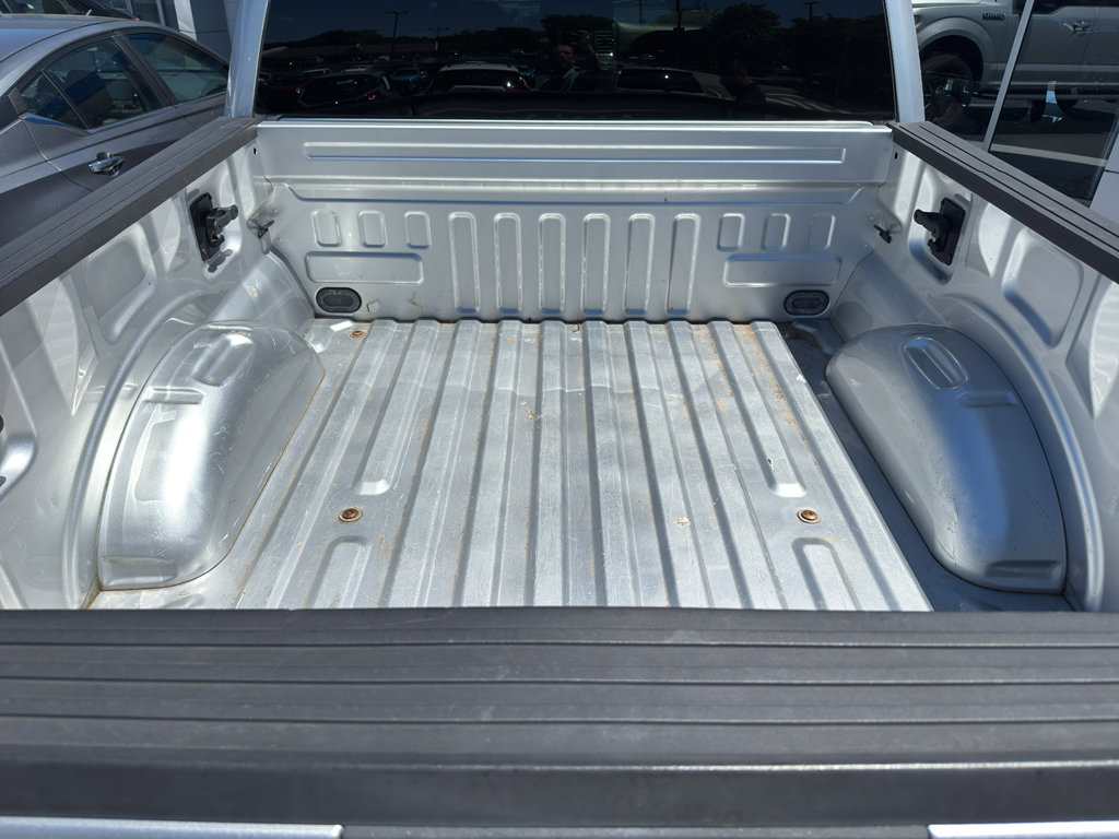 Used 2015 Ford F150 XLT w/ Equipment Group 301A Mid AWD/4WD image 6