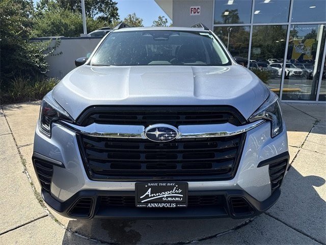New 2025 Subaru Ascent Limited image 3