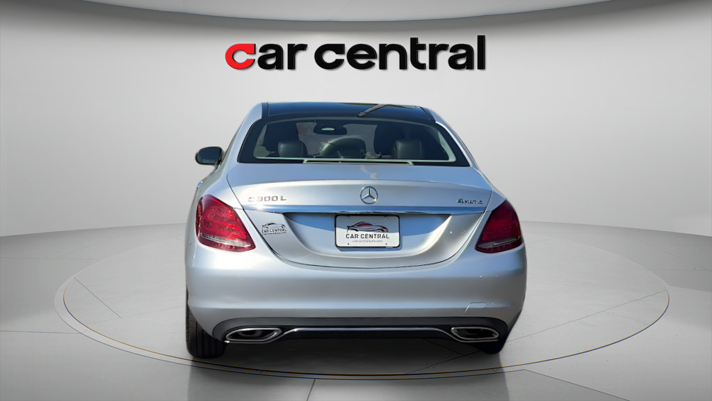 Used 2016 Mercedes-Benz C 300 4MATIC Sedan image 4