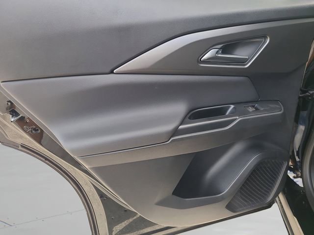 New 2026 Chevrolet Equinox EV LT w/ LPO, Blackout Package image 18