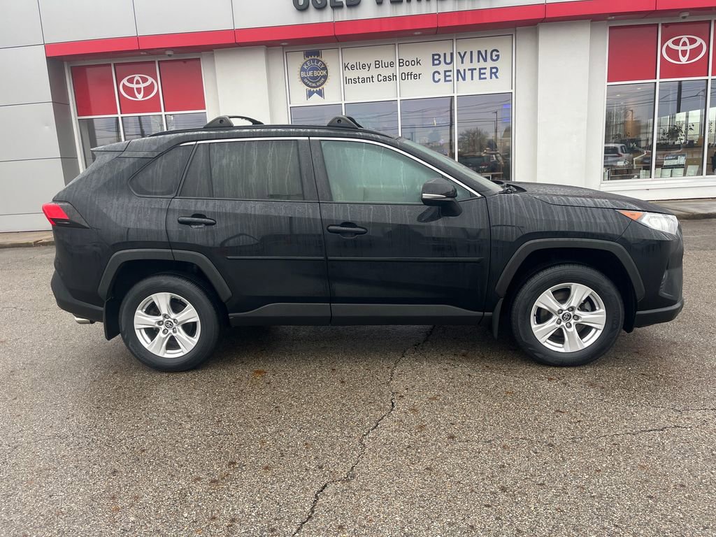 Certified 2020 Toyota RAV4 XLE image 6