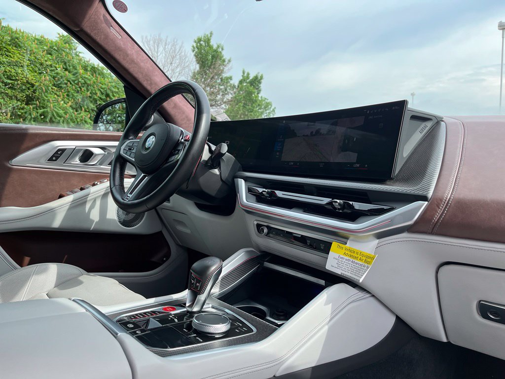 Certified 2023 BMW XM AWD/4WD image 32