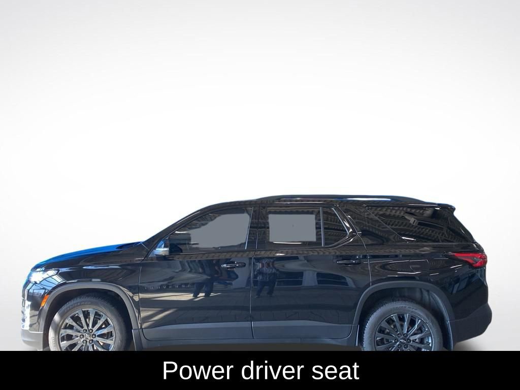 Used 2023 Chevrolet Traverse RS image 18