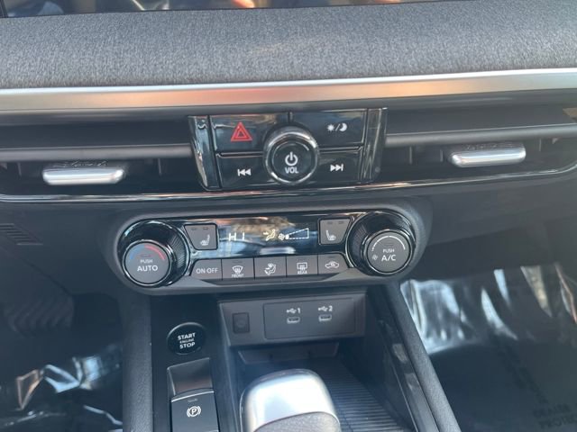 New 2026 Nissan Kicks SV w/ Cold Weather Package AWD/4WD image 17