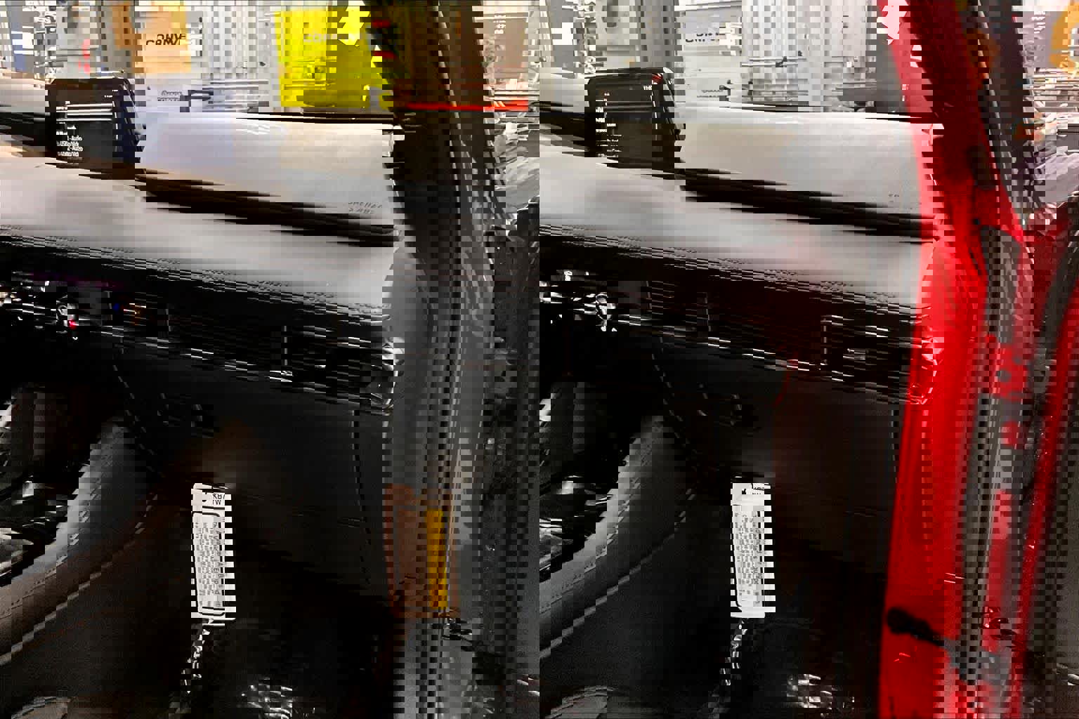 Used 2025 MAZDA MAZDA3 s image 19