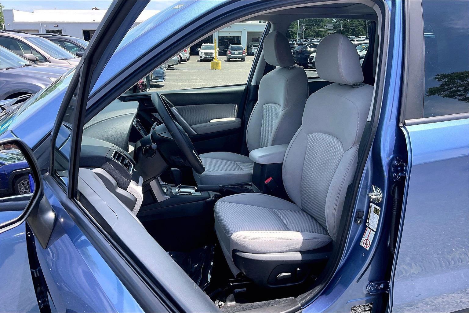 Used 2018 Subaru Forester 2.5i Premium AWD/4WD image 8