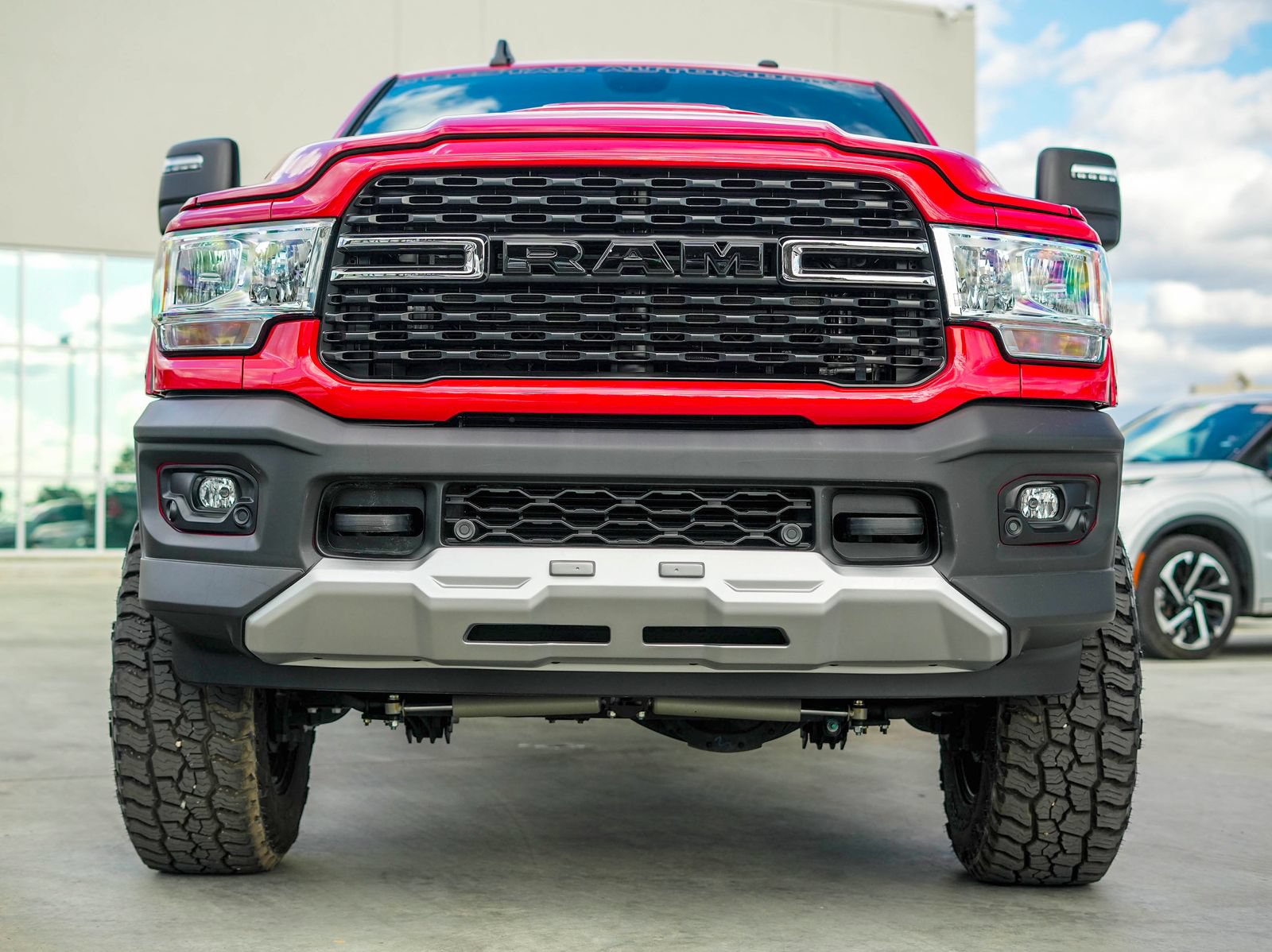 Used 2024 RAM 2500 Big Horn w/ Sport Appearance Package AWD/4WD image 6