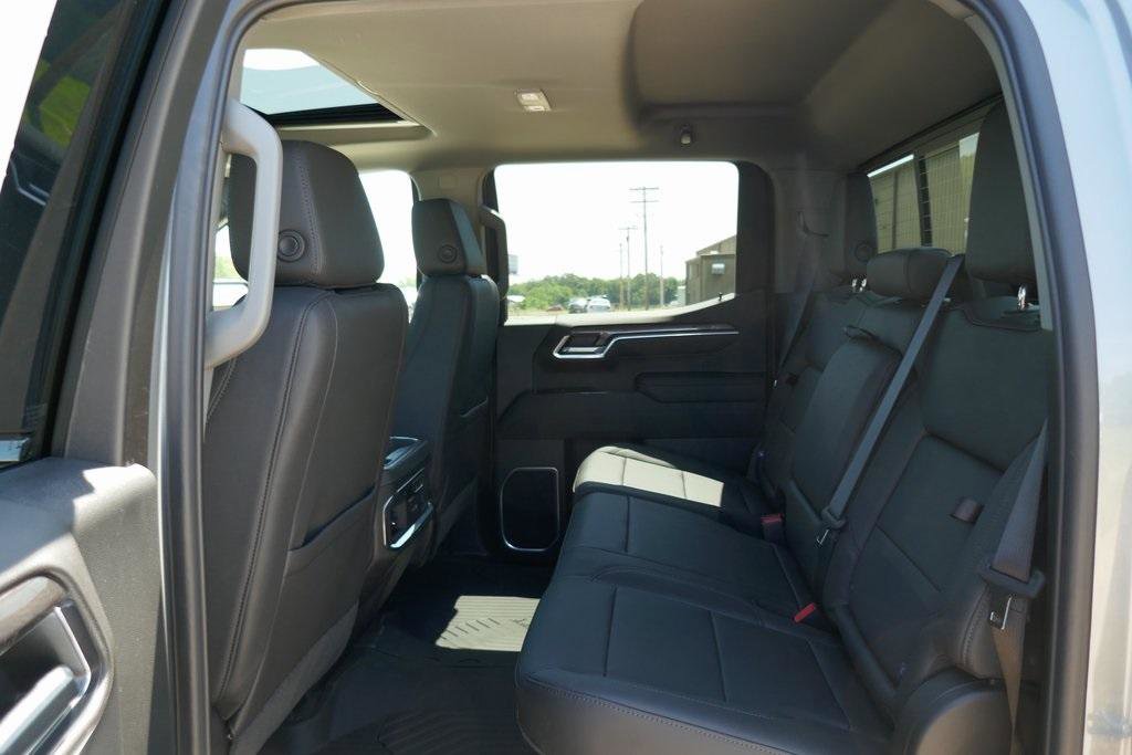 New 2026 Chevrolet Silverado 1500 LTZ w/ LTZ Premium Package image 13