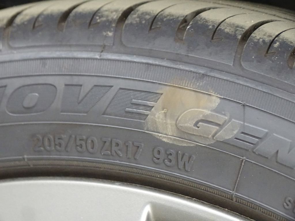 Used 2016 Subaru Impreza 2.0i Sport Premium image 41