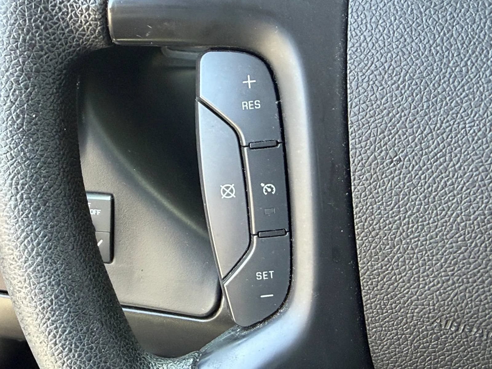 Used 2014 Chevrolet Express 2500 LT w/ LT Preferred Equipment Group RWD image 31