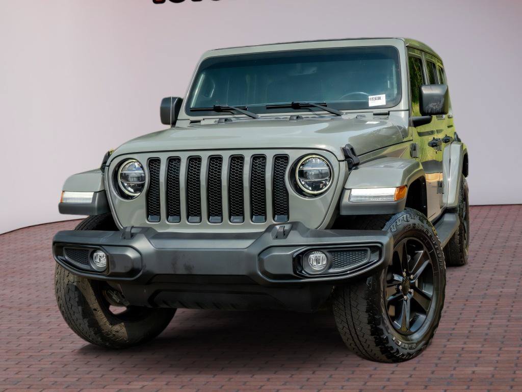 Used 2022 Jeep Wrangler Unlimited Sahara AWD/4WD image 1