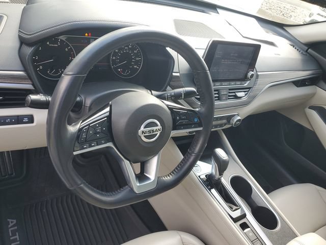 Used 2019 Nissan Altima 2.5 Platinum AWD/4WD image 18