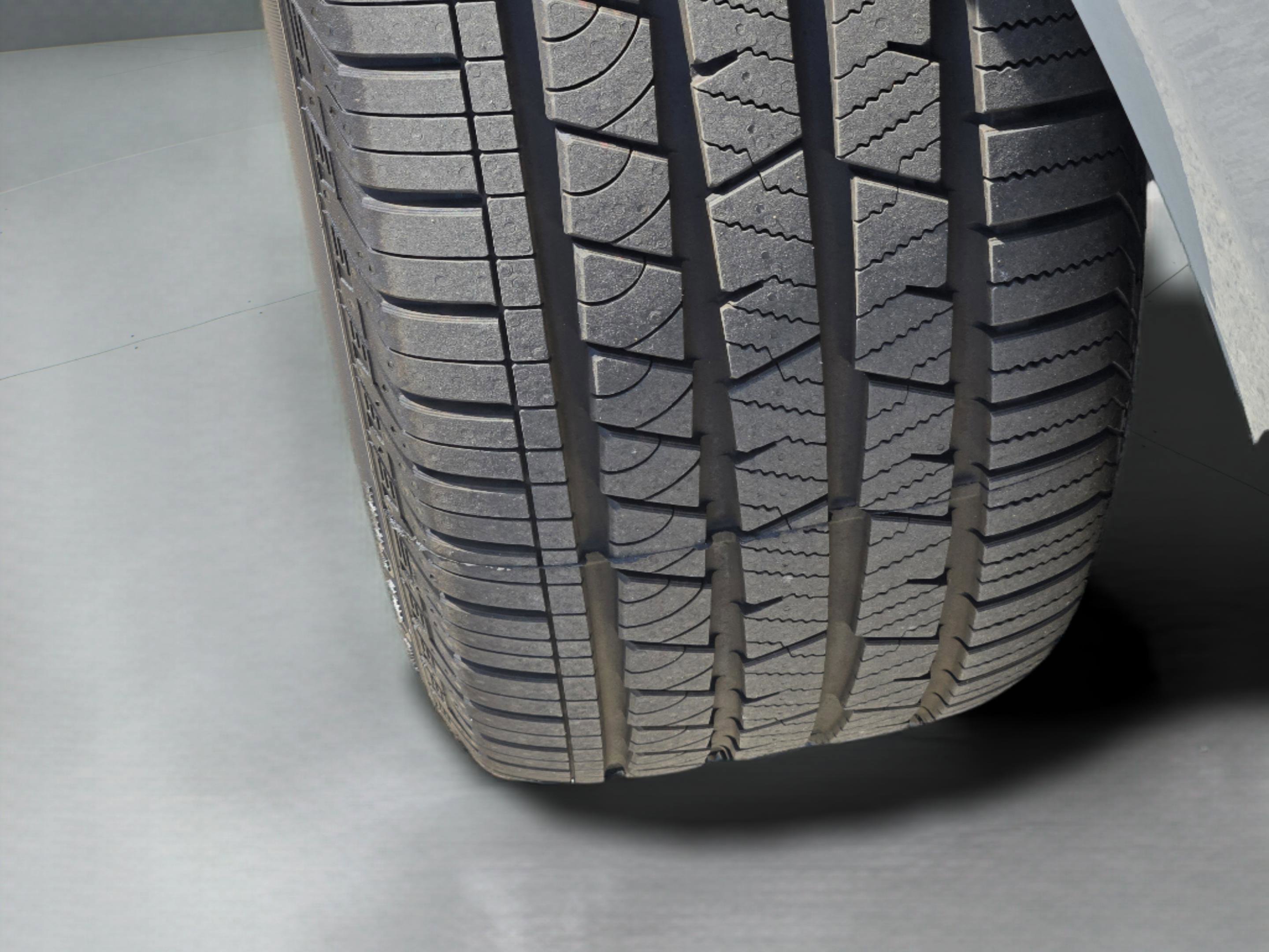 New 2026 Volvo XC60 B5 Plus w/ Protection Package Premier image 13