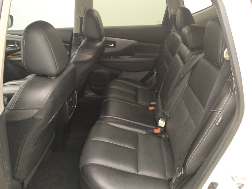 Used 2020 Nissan Murano SL w/ Moonroof Package FWD image 18