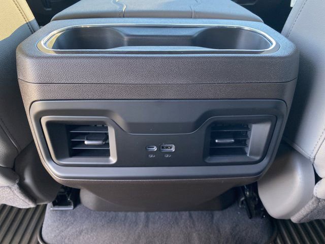 New 2026 Chevrolet Silverado 1500 LT w/ Z71 Off-Road Package image 14