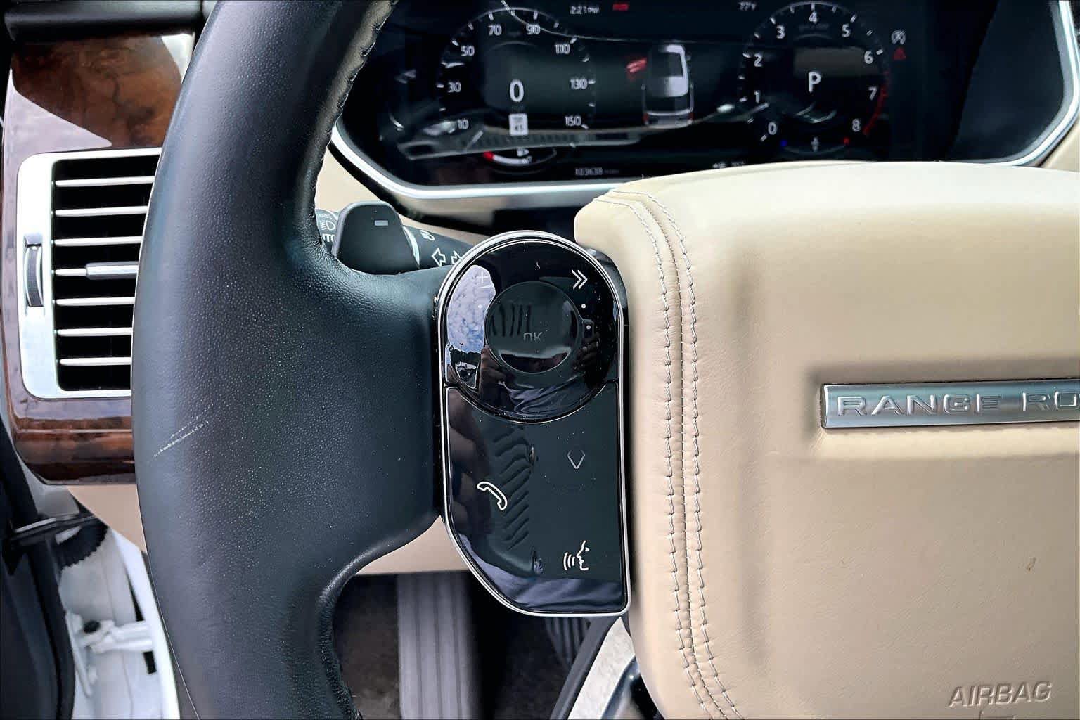 Used 2018 Land Rover Range Rover HSE AWD/4WD image 24