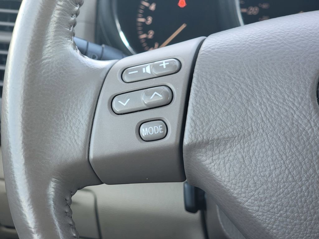 Used 2005 Lexus RX 330 image 28