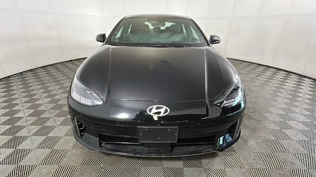 Used 2024 Hyundai Ioniq 6 Limited AWD/4WD image 7