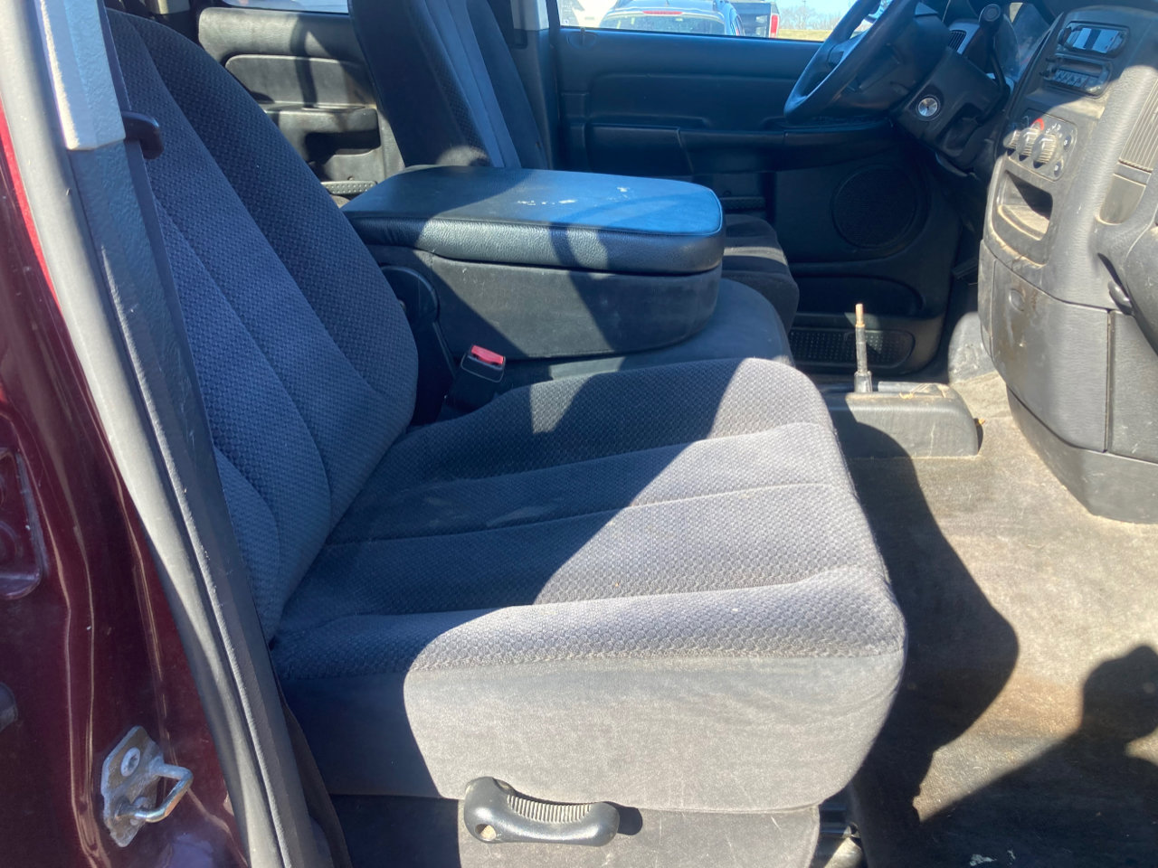 Used 2003 Dodge Ram 2500 Truck SLT image 12