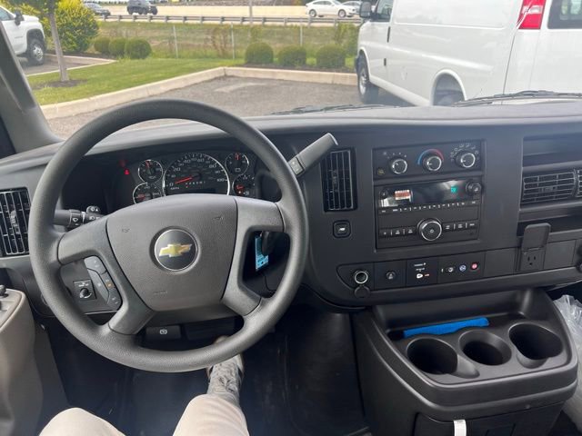 New 2025 Chevrolet Express 3500 Work Van w/ Driver Convenience Package image 3