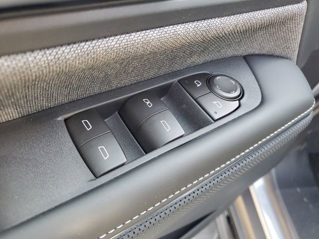 New 2026 GMC Sierra EV Elevation image 9
