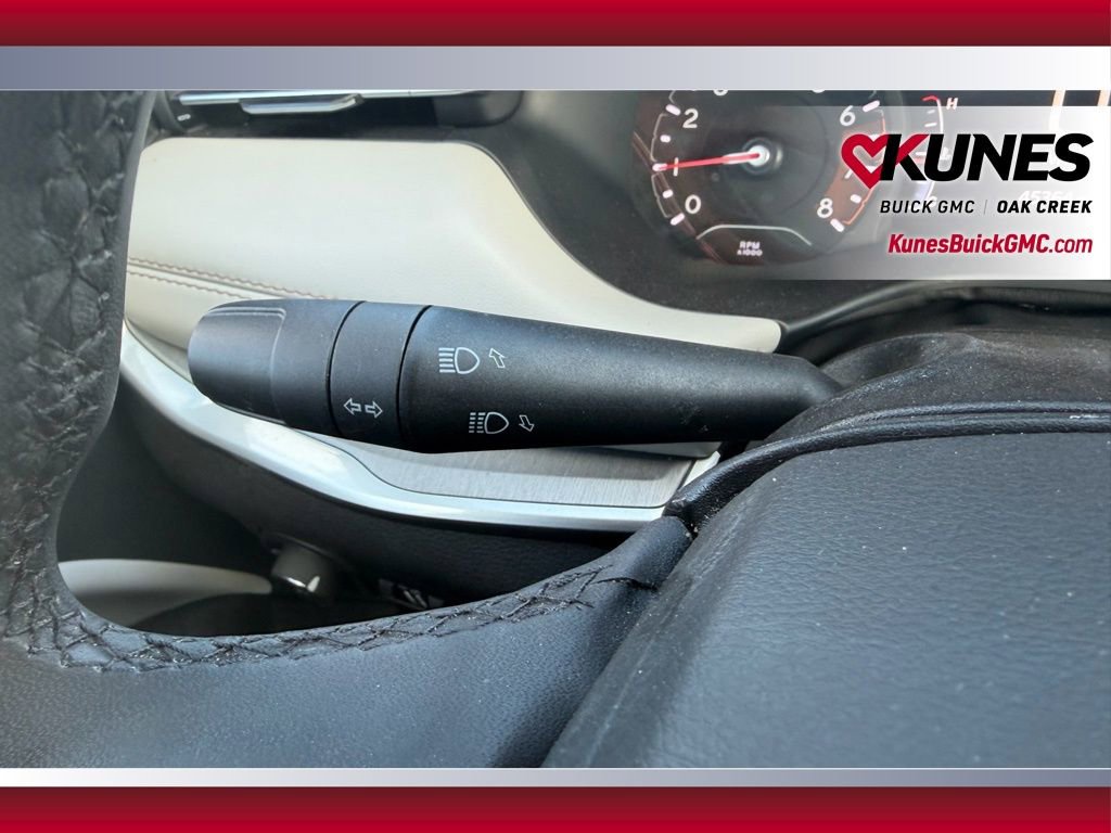 Used 2025 Jeep Compass Limited image 16