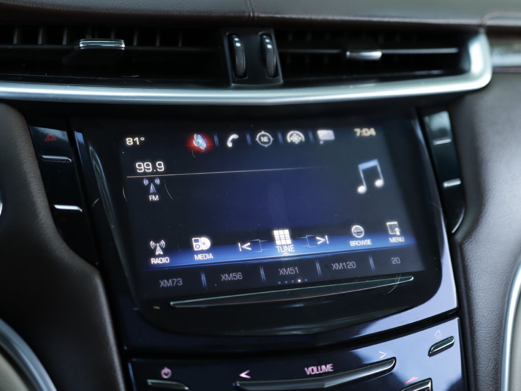 Used 2016 Cadillac XTS Luxury w/ Driver Awareness Package FWD image 13