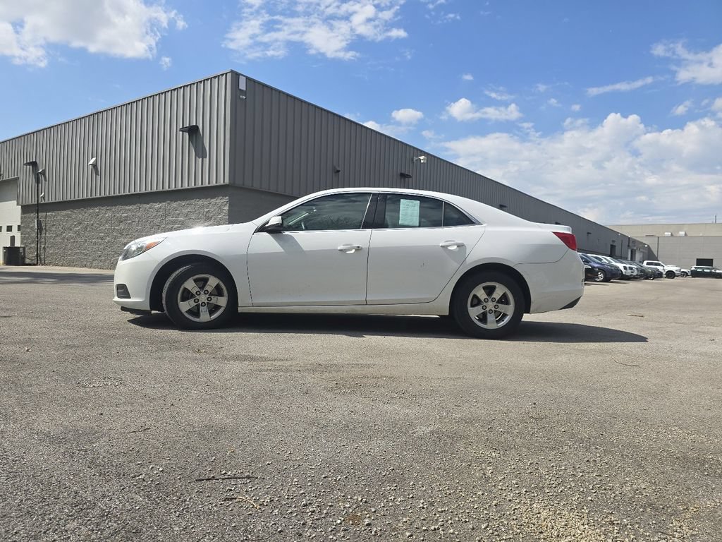 Used 2015 Chevrolet Malibu LT FWD image 11