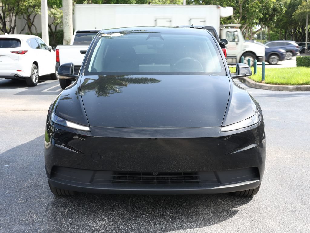 Used 2026 Tesla Model Y 2WD image 3