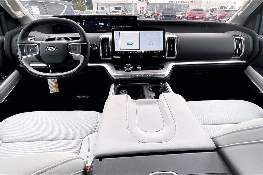 New 2025 Ford Expedition Platinum w/ Driver's Package image 5