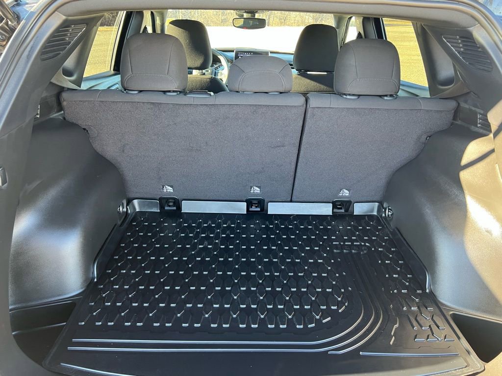 Used 2024 Jeep Compass Sport image 15