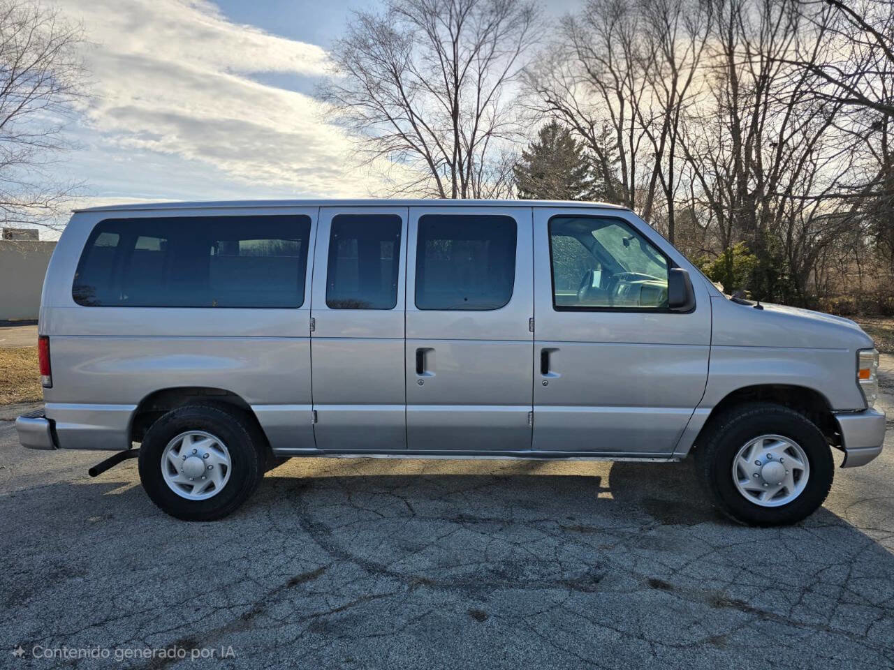 Used 2009 Ford E-150 and Econoline 150 E 150 3dr Cargo Van RWD image 5