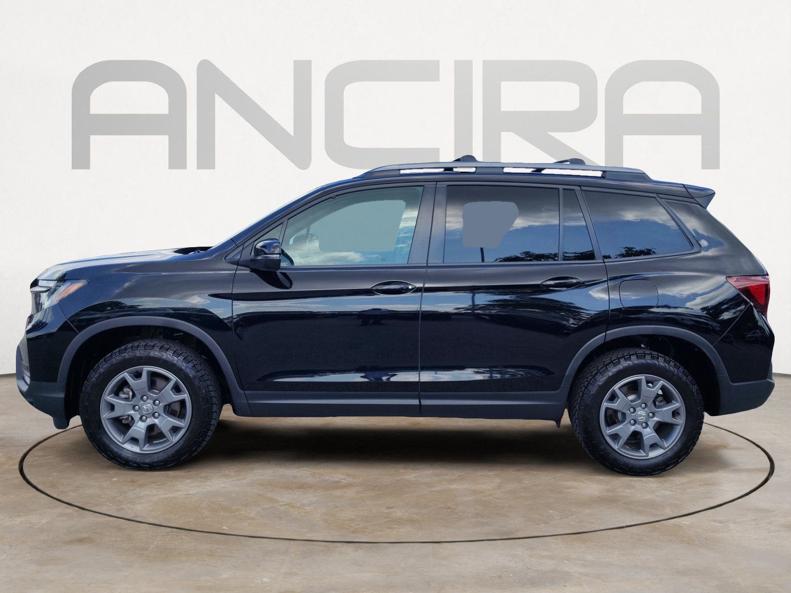 Used 2025 Honda Passport TrailSport image 7