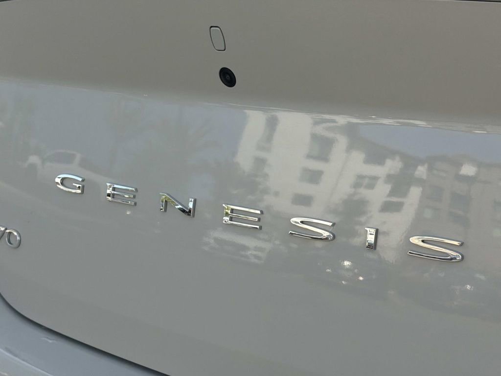 Used 2025 Genesis G70 3.3T Advanced w/ Sport Prestige Package RWD image 29