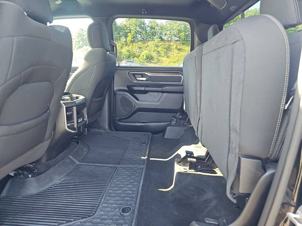 Used 2023 RAM 1500 Big Horn AWD/4WD image 6