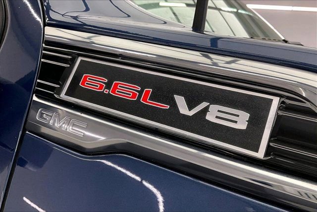 Used 2022 GMC Sierra 2500 AT4 w/ AT4 Preferred Package image 32