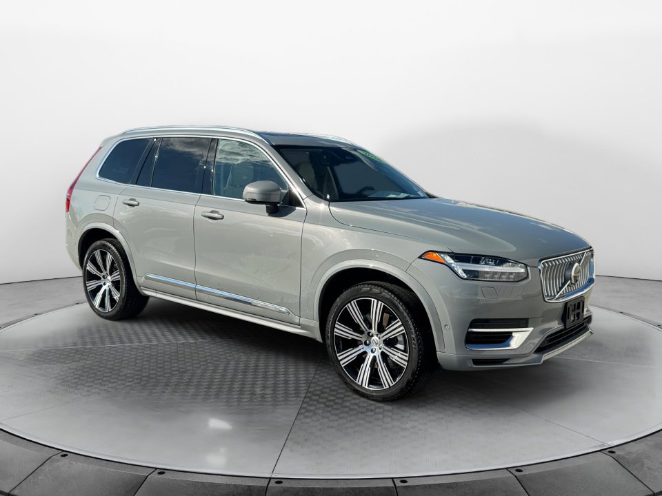 Used 2024 Volvo XC90 T8 Plus