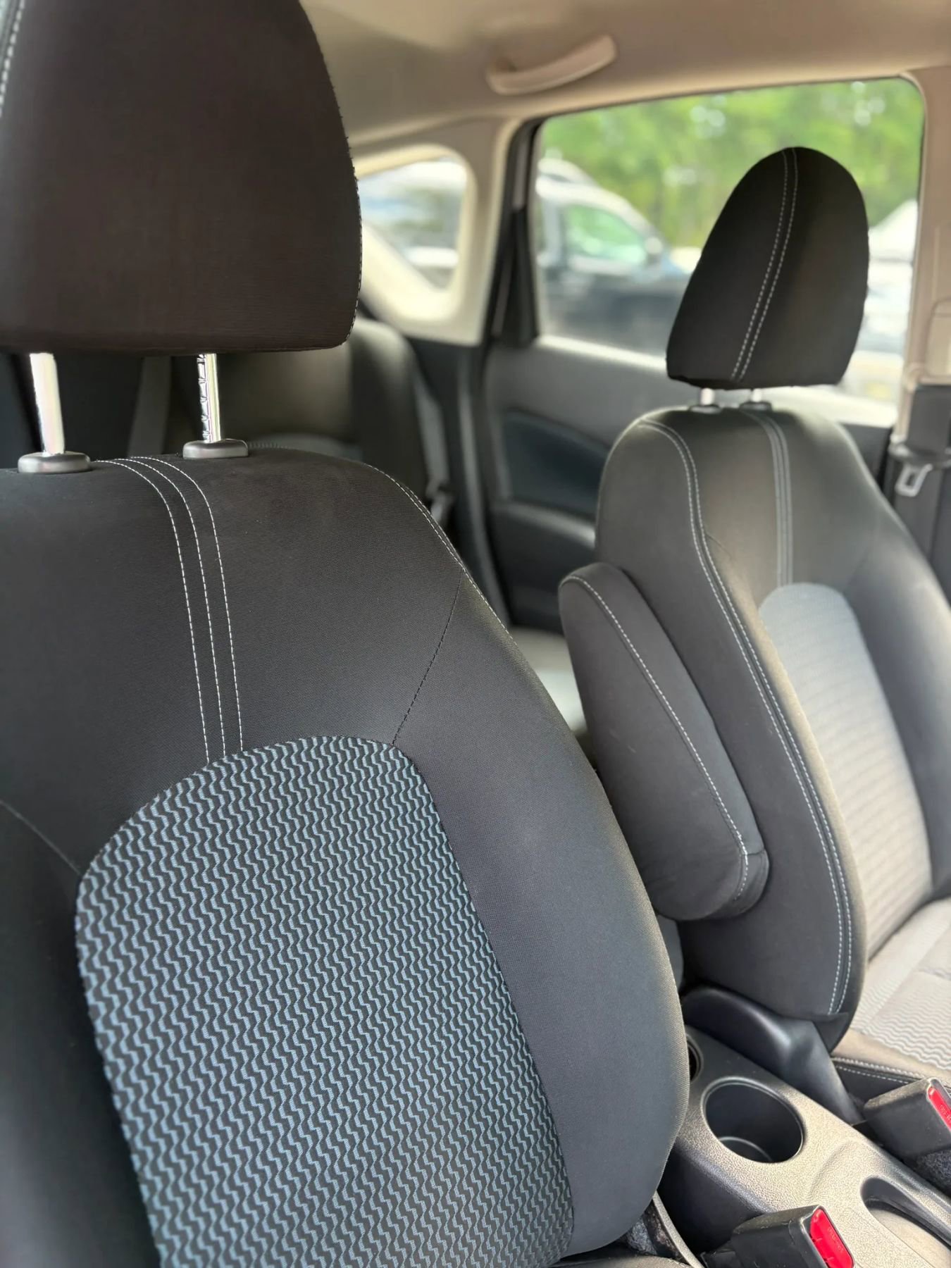 Used 2014 Nissan Versa Note SV FWD image 17