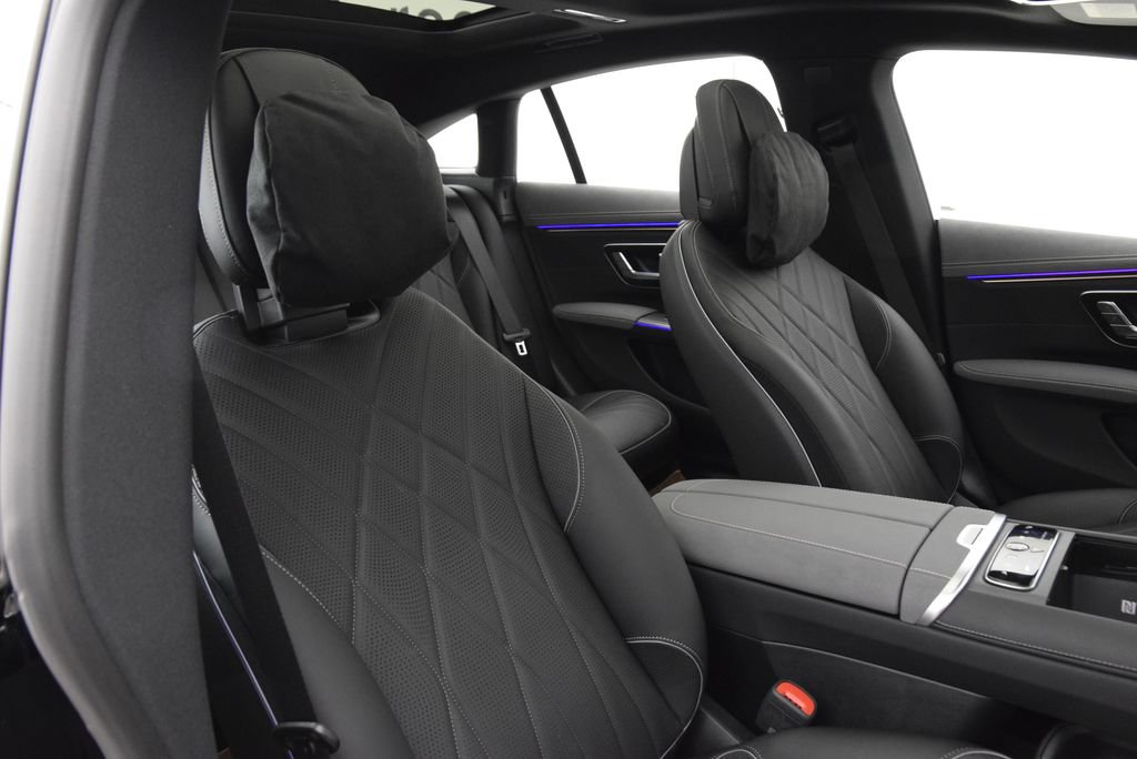 New 2026 Mercedes-Benz EQS 580 4MATIC Sedan image 16