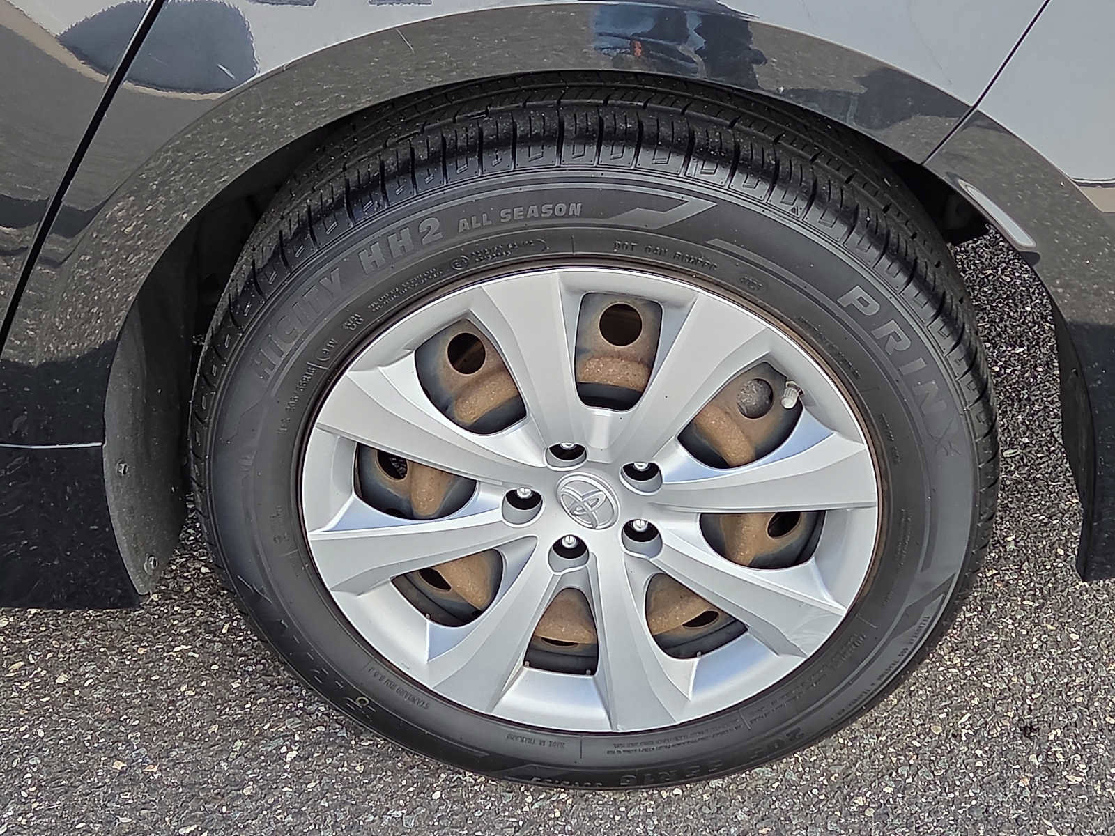 Used 2020 Toyota Corolla LE image 29