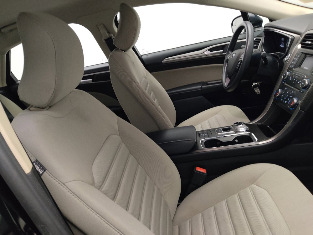 Used 2018 Ford Fusion S FWD image 21