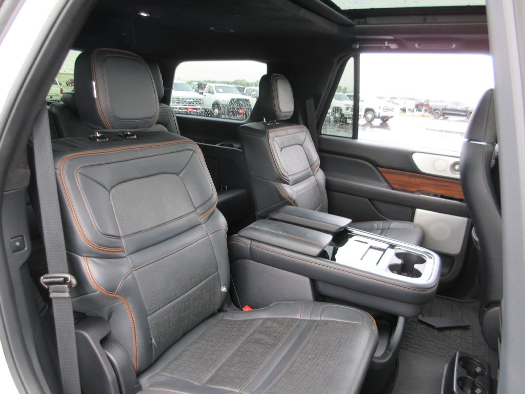 Used 2022 Lincoln Navigator Black Label AWD/4WD image 25