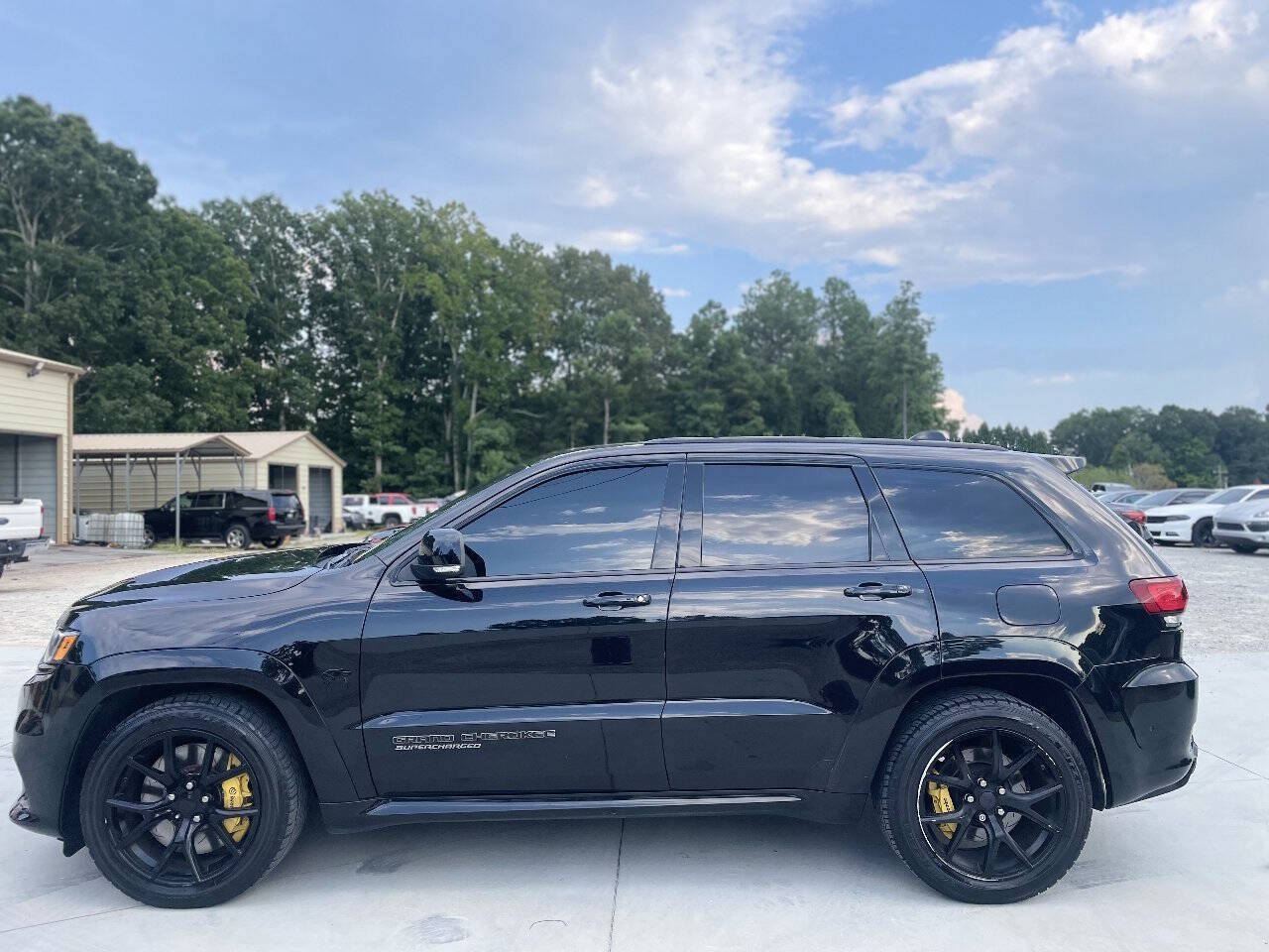 Used 2018 Jeep Grand Cherokee Trackhawk AWD/4WD image 4