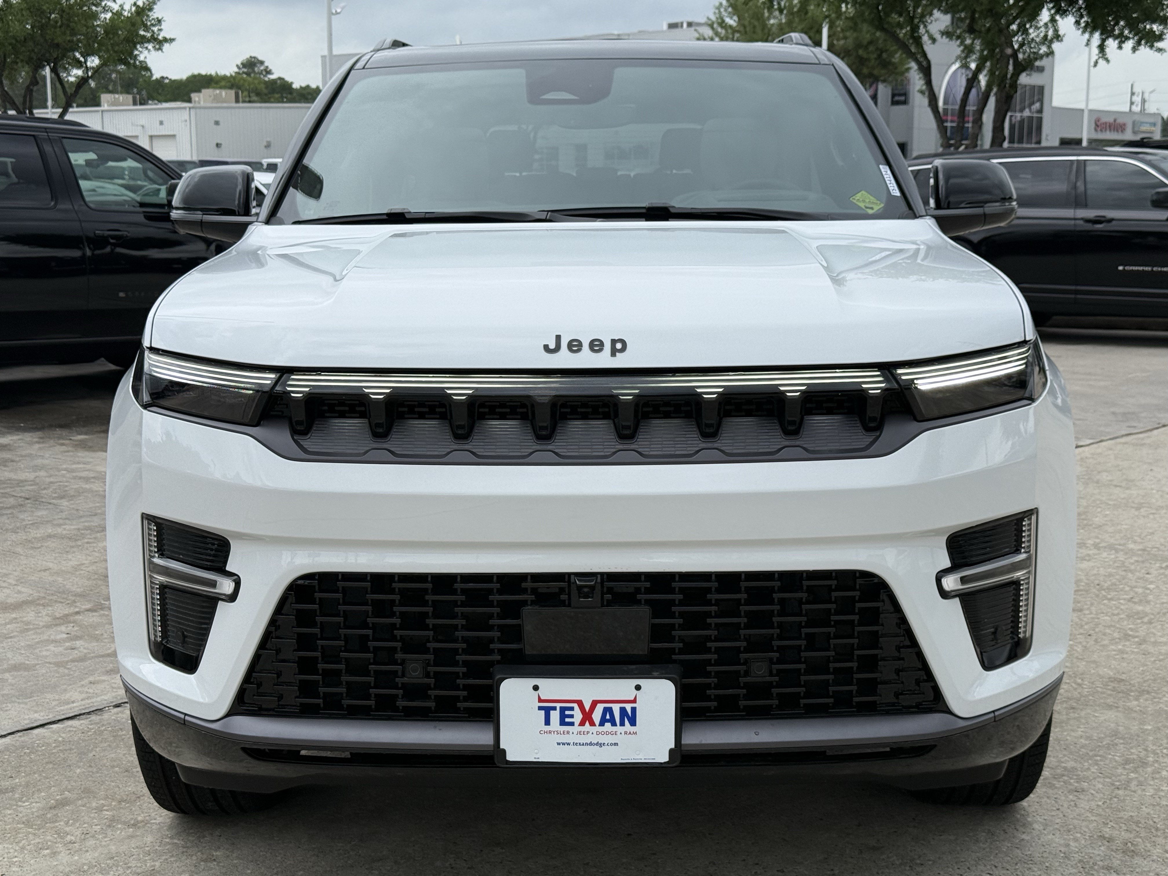 New 2026 Jeep Grand Wagoneer Summit AWD/4WD image 7