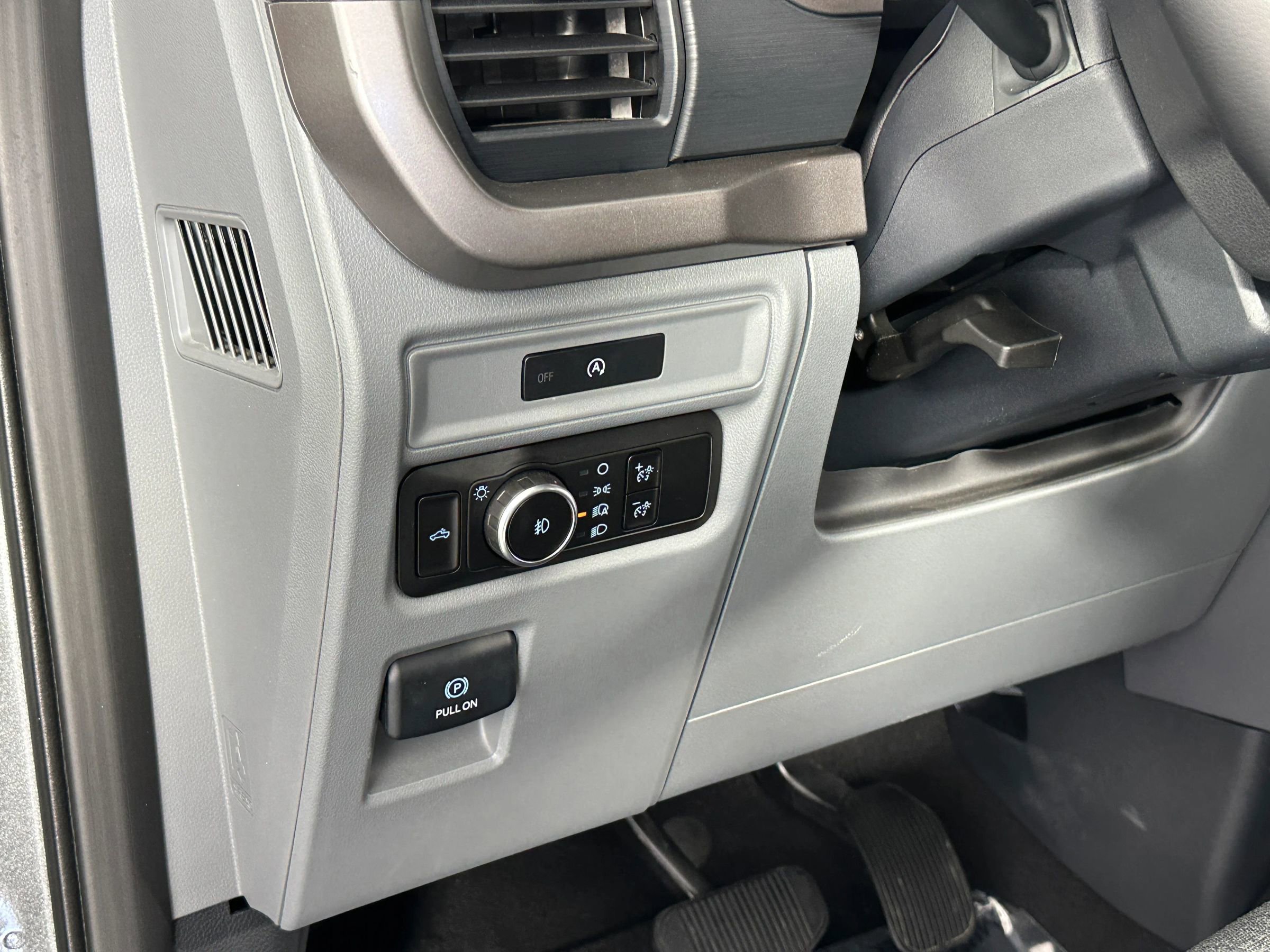 Used 2025 Ford F150 XLT w/ Equipment Group 301A Standard AWD/4WD image 28