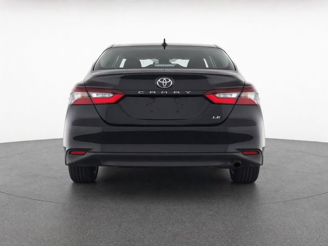 Used 2023 Toyota Camry LE FWD image 3
