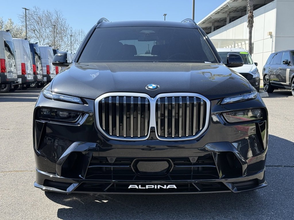 Used 2025 BMW ALPINA XB7 image 19