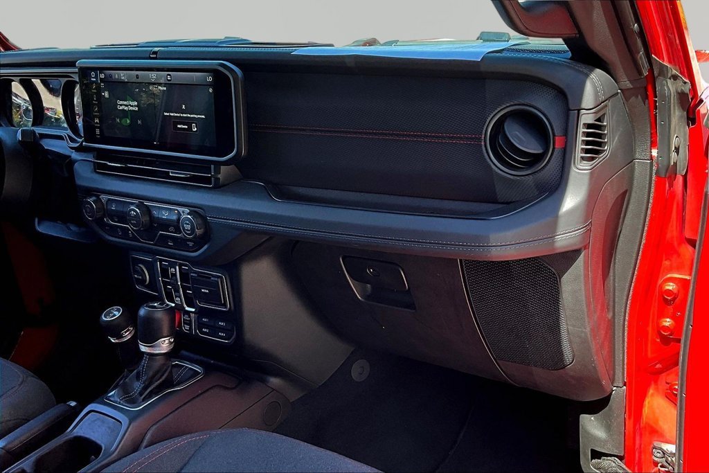 Used 2026 Jeep Wrangler Unlimited Rubicon AWD/4WD image 27