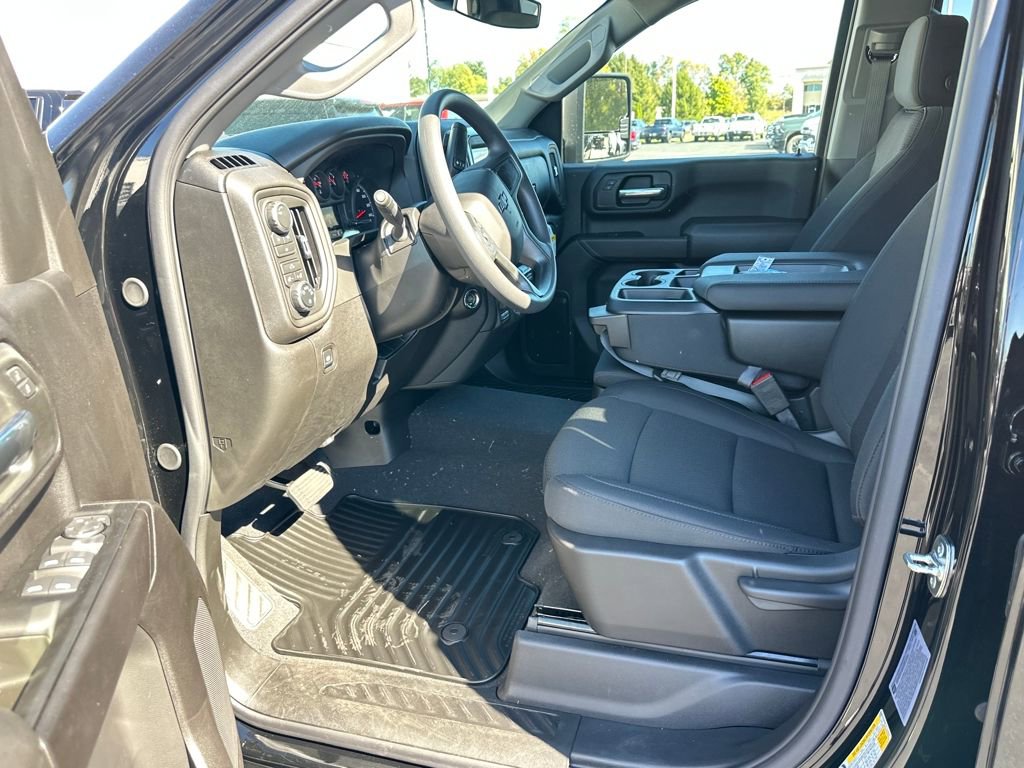 New 2026 Chevrolet Silverado 2500 Custom w/ Custom Blackout Package image 11